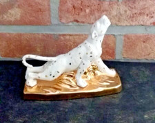 statue d'un léopard en