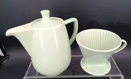 Cafetiere avec porte - avec, en