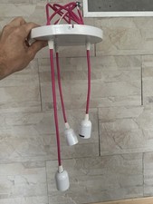 Suspension lampe à 3 Fils Roses Ampoules