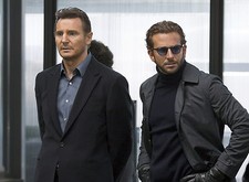 PHOTO L'AGENCE TOUS RISQUES  -