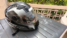 Casque moto intégral marque