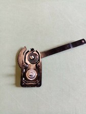 Peugeot 203 à partir de 1953  Lève vitre  AV Gauche (côté conducteur)