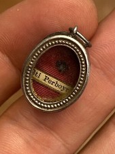 Reliquaire & Médaillon &