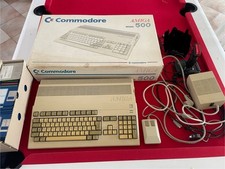 Amiga 500 En Boîte Avec Disquettes 