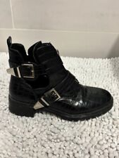 Bottines noires ouvertes 38 Très bon état Queentina