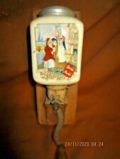 Moulin mural ancien Peugeot