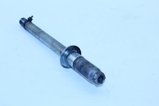 Axe de roue avant SUZUKI 600