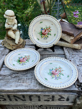 Assiettes marly ajourées,  Creil et Montereau, Luneville ? Motifs fleuries