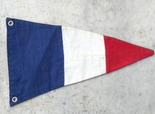 ARMÉE FRANÇAISE - Fanion triangulaire véhicule drapeau tricolore BBR BER25FAN001