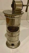 Magnifique Ancien Irrigateur