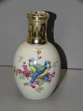 -JOLIE LAMPE BERGER PORCELAINE LIMOGES Déco PETITES MESANGES BLEUES FLEURS  D