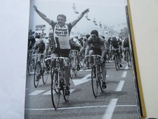 CYCLISME COUPURE LIVRE EC098