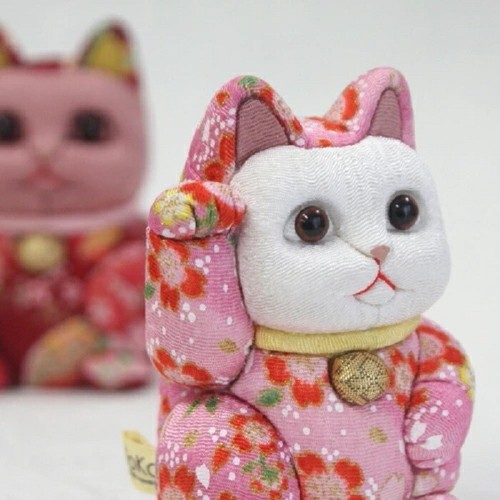 Maneki neko edo kimekomi - maneki,