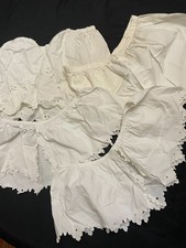 ancien bas de culotte broderie
