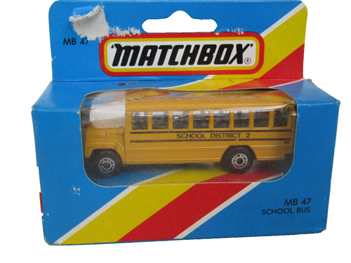 E411 matchbox mb47 school bus - matchbox,
