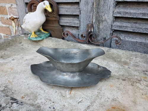Saucière forme nénuphar - saucière,