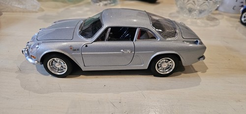 Burago alpine a110 échelle - a110,