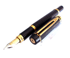 MYTHIQUE STYLO PLUME DE