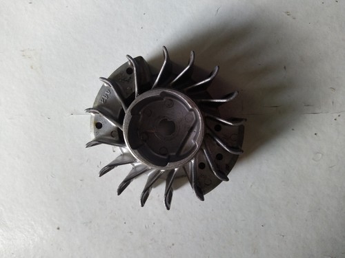 Volant magnetique pour - volant,