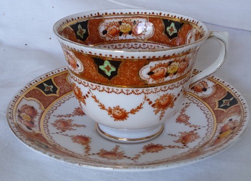 Tasse thé porcelaine - À,