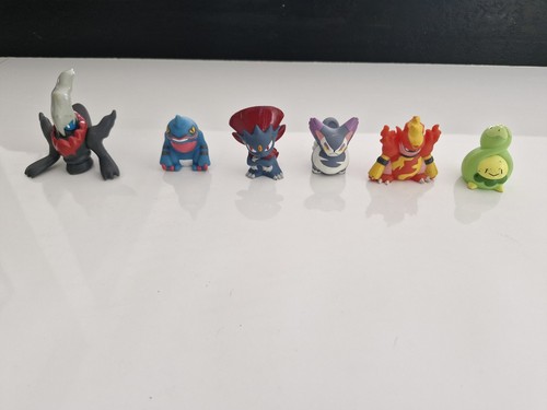 Lot figurines pokemon - 6,