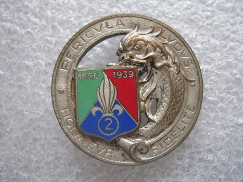 Ancien insigne email cavalerie - ancien,