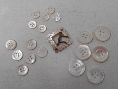 Lot boutons anciens et - lot, 18