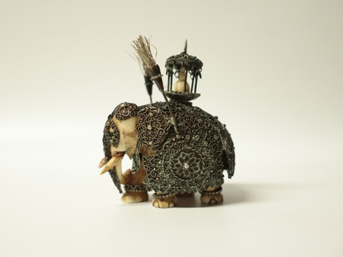 Ancien eléphant couvert - eléphant,