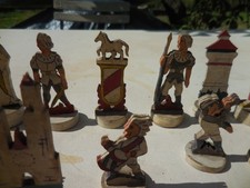 Très ancienne 25 pièces jeux d'échec en bois vintage