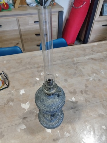 Rare ancienne lampe pétrole - rare,