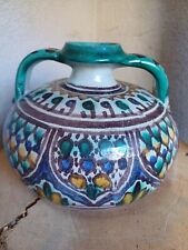 Nabeul ancien et superbe vase à anses à décor émaillé polychrome