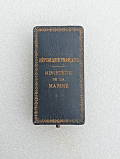 Boite pour la médaille du