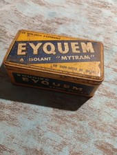 Belle  et ancienne boite en