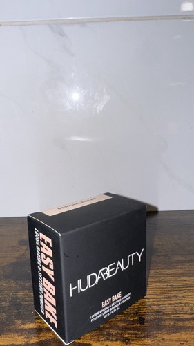 Poudre huda beauty - huda,