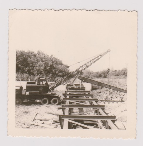 Photo ancienne grue - 🎞️,