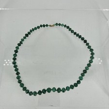 Collier Malachite Pierre semi précieuse longueur 44cm