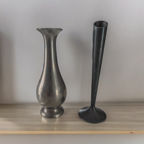 Paire vases métal - de,