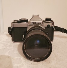 Appareil argentique reflex Nikon FE & Sigma Zoom 1 3.5-4.5 f =28-85mm...