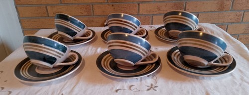 Grandes tasses sous - sous,