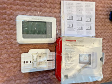 Thermostat programmable