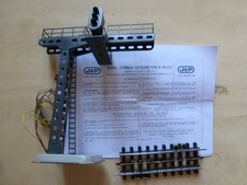 Feux rouge et vert sur potence