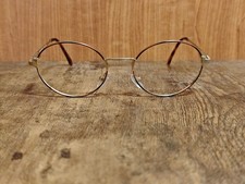 CADRE DE LUNETTES DE SOLEIL