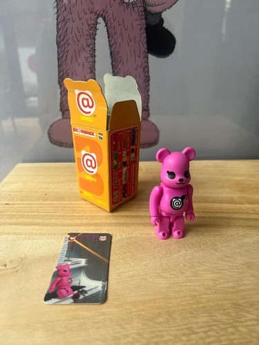Bearbrick 100 serie 3 cute - serie,
