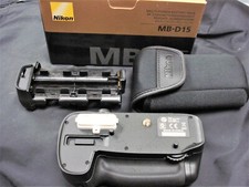BRAND NEW Battery Grip MB-D15