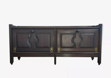 Buffet petite enfilade en chêne teinté par Guillerme et Chambron