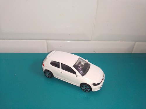 2306256 voiture majorette - voiture,