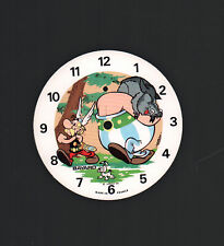 UDERZO / GOSCINNY . FOND DE RÉVEIL ASTÉRIX , OBÉLIX . BAYARD . 1969 . ( FF30 )