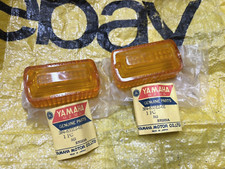 Clignotant d'objectif Yamaha Mate V50 V70 V75 V80 V90 Y80 NEUF x2 Thaïlande