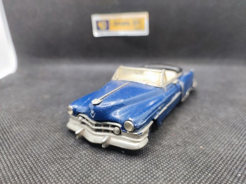 Cadillac sedan - ▄▀▄,