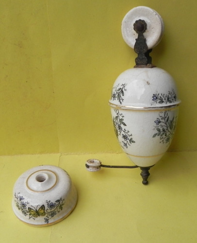 Ancien contrepoids fleuri - ancien,